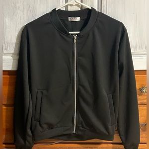 NWOT Mens fashionable zip up lightweight jacket (size:SMALL)